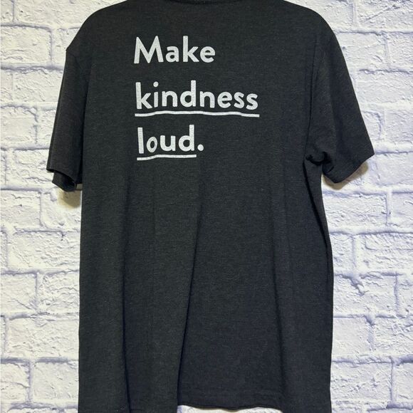 Magnolia Make Kindness Loud T-Shirt Gray Top Size L Waco Texas Shirt - Picture 1 of 10